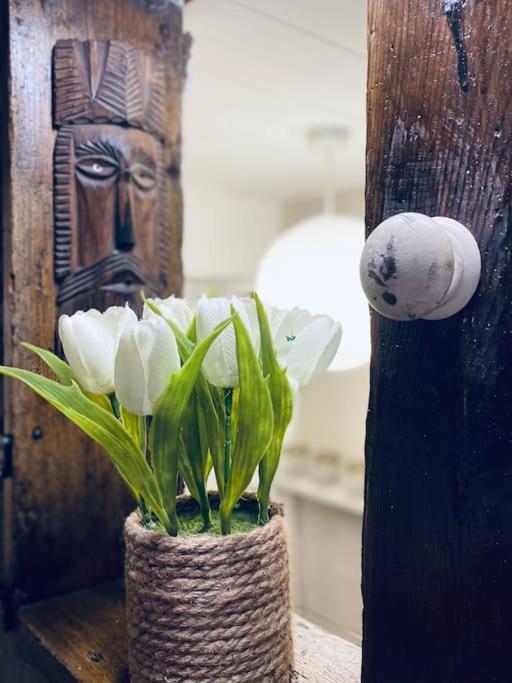 Apartamento Outhouse Bothy Kirkby Lonsdale Exterior foto